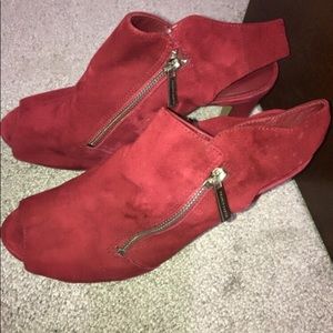 Franco Sarto size 9m open toe suede woman shoes